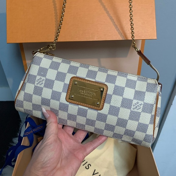 ❌SOLD❌2011 authentic Louis Vuitton Eva bag in Damier Azur w box, dustbag card - Picture 3 of 17